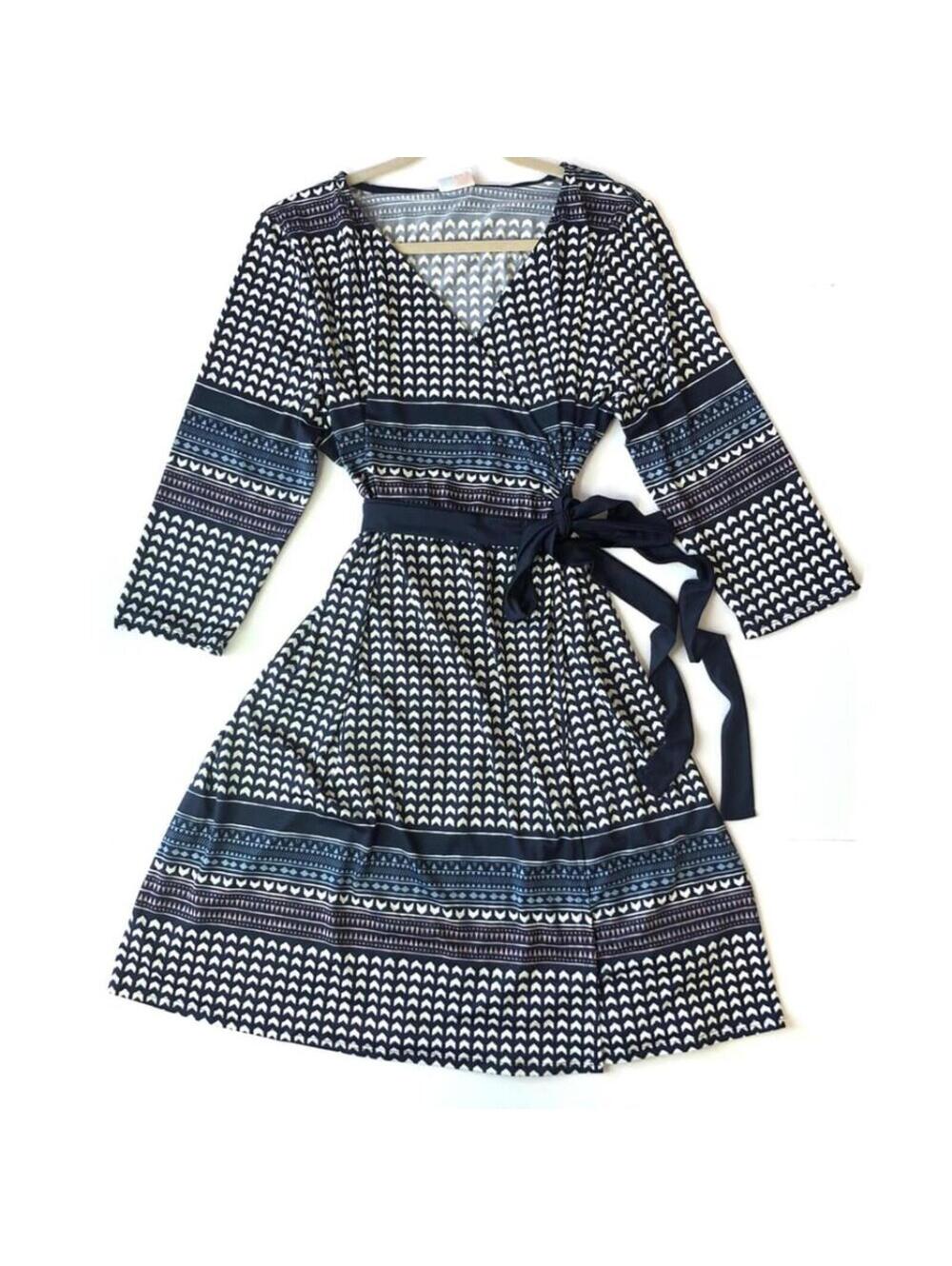 NEW LuLaRoe M Michelle Wrap Dress Blue Black White Striped Check 3/4 Sleeve